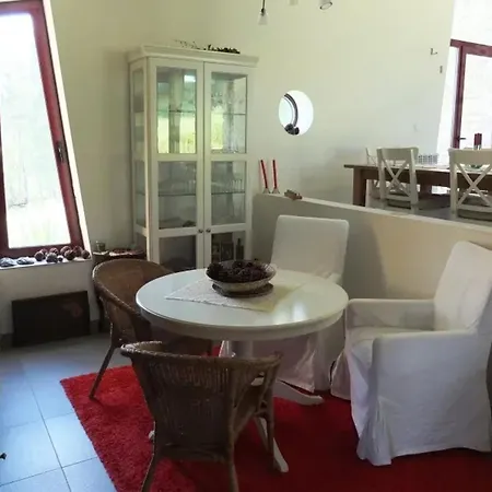 Spacious House In With Stunning Mountain Views, 150 M² *