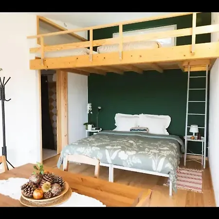 Spacious House In With Stunning Mountain Views, 150 M² * Seia