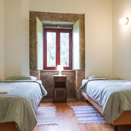 Appartement Spacious House In With Stunning Mountain Views, 150 M²