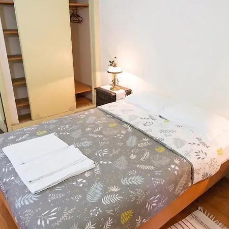 Spacious House In With Stunning Mountain Views, 150 M²