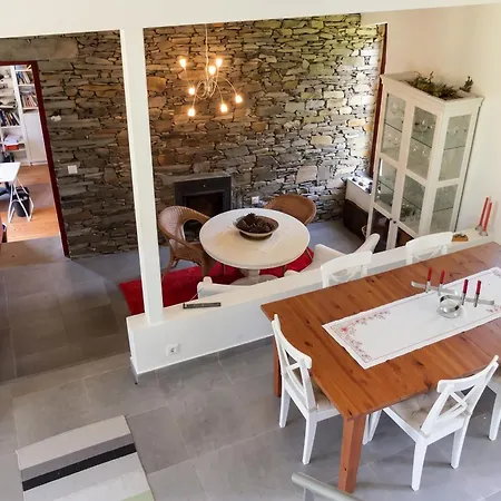 Appartement Spacious House In With Stunning Mountain Views, 150 M²
