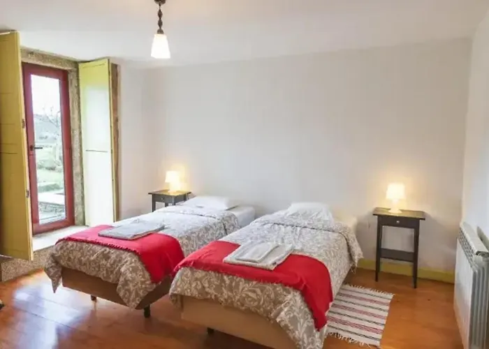 Spacious House In With Stunning Mountain Views, 150 M²