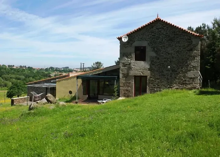 Spacious House In With Stunning Mountain Views, 150 M² *