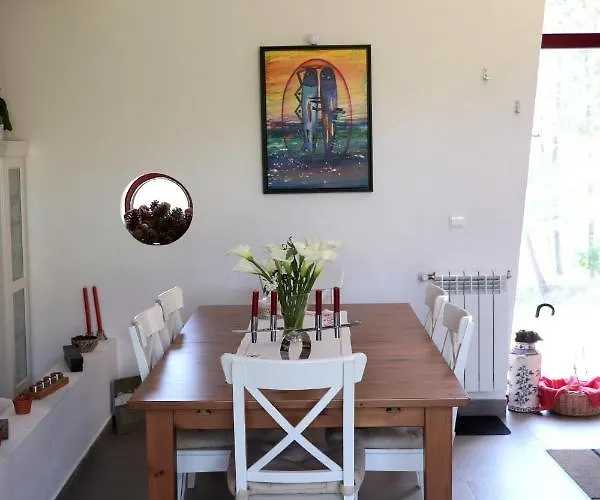 Spacious House In With Stunning Mountain Views, 150 M² Seia